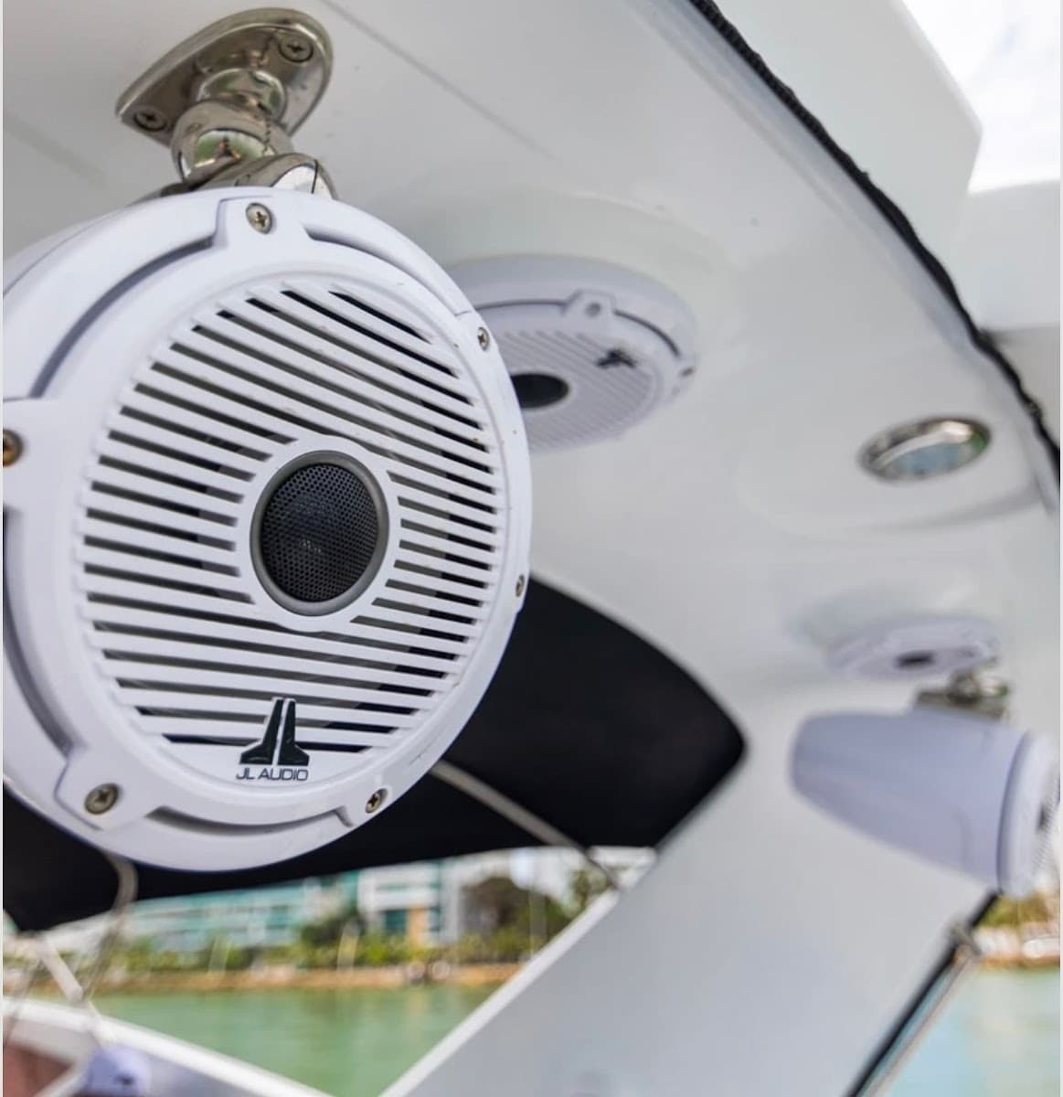 Mini Yacht Plus 48