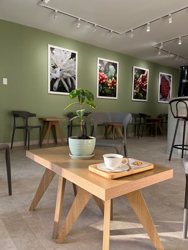 Café 472