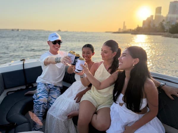 Botegena Boat Rentals