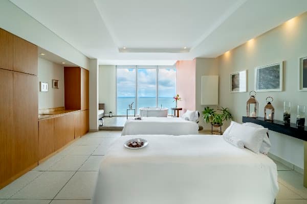 Aqoral Spa — Hyatt Regency