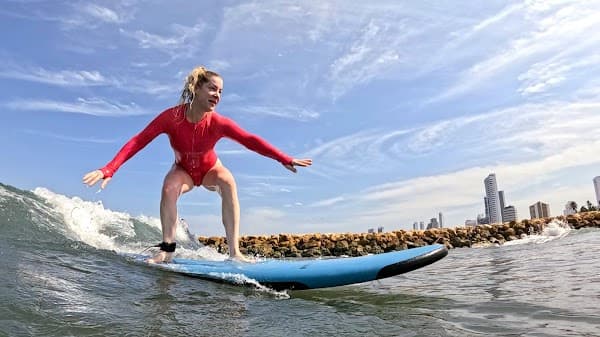 Surfing Cartagena / Ohana Surf Experience