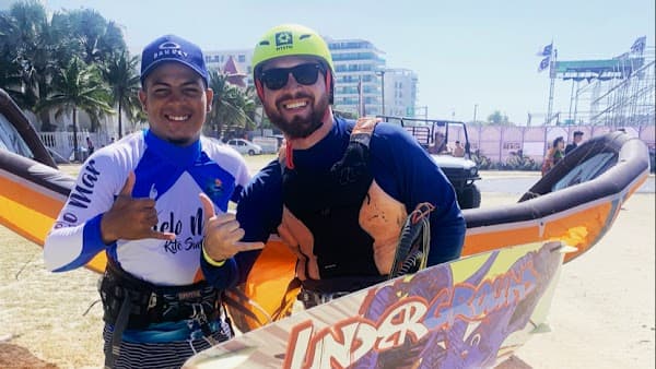 Kitesurf cielomar school