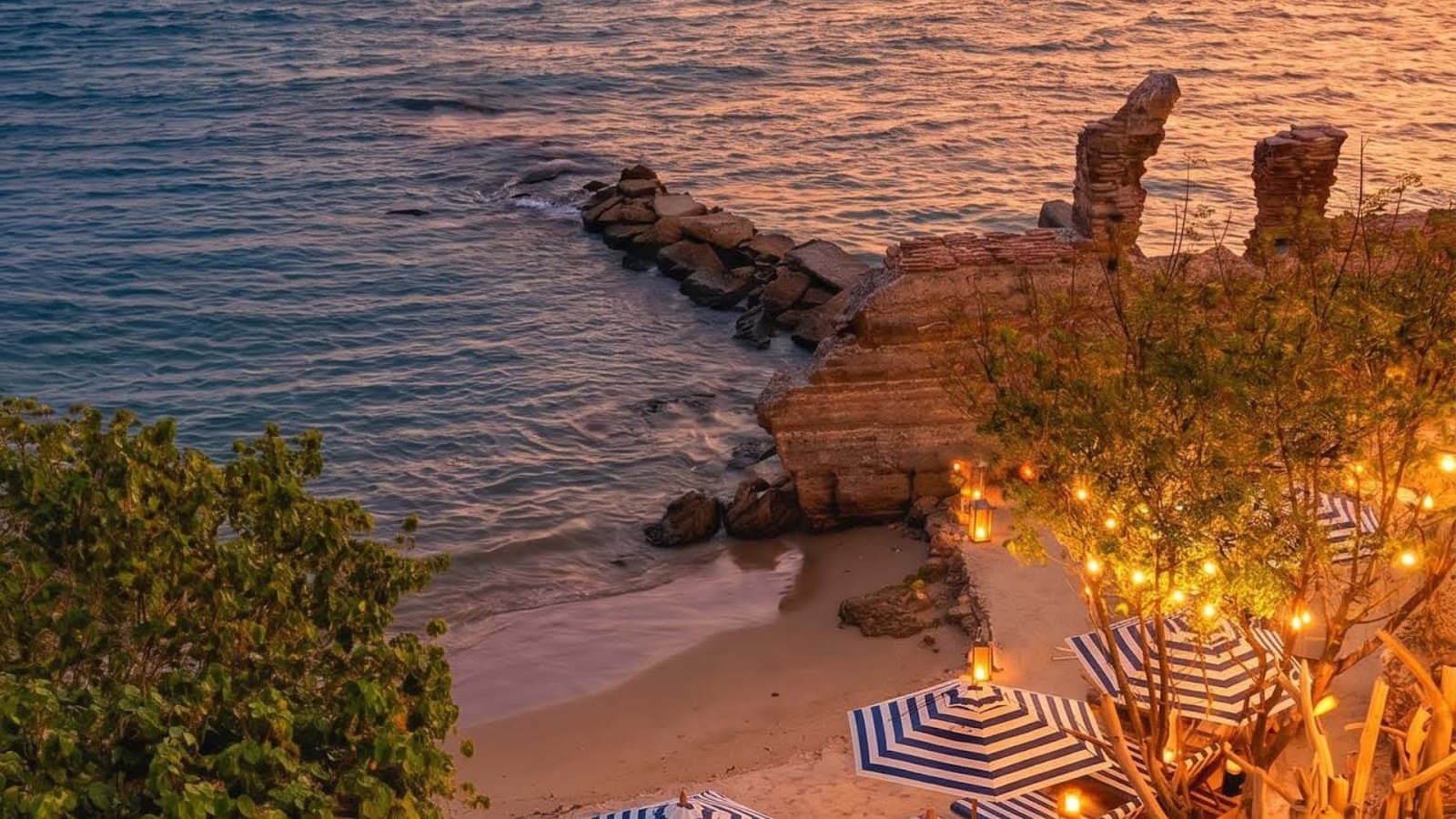 Bethel Bellini Beach Club