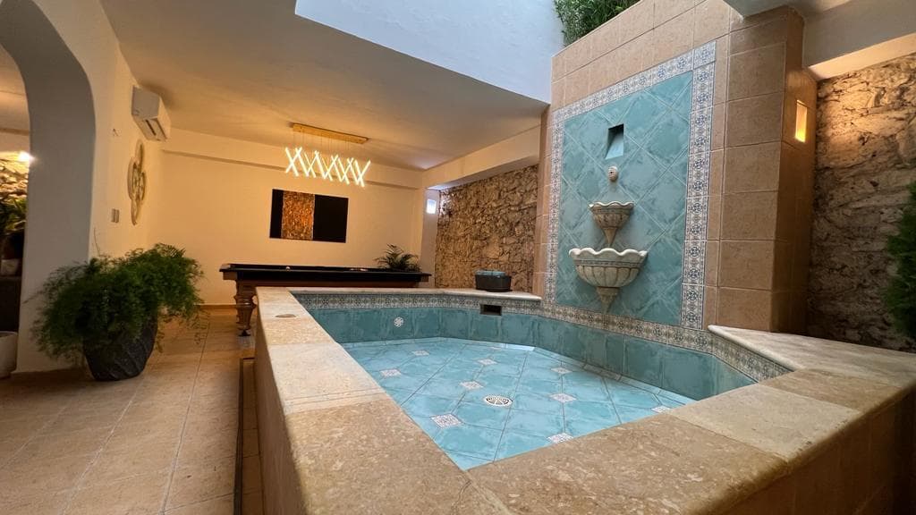 Casa Mansion