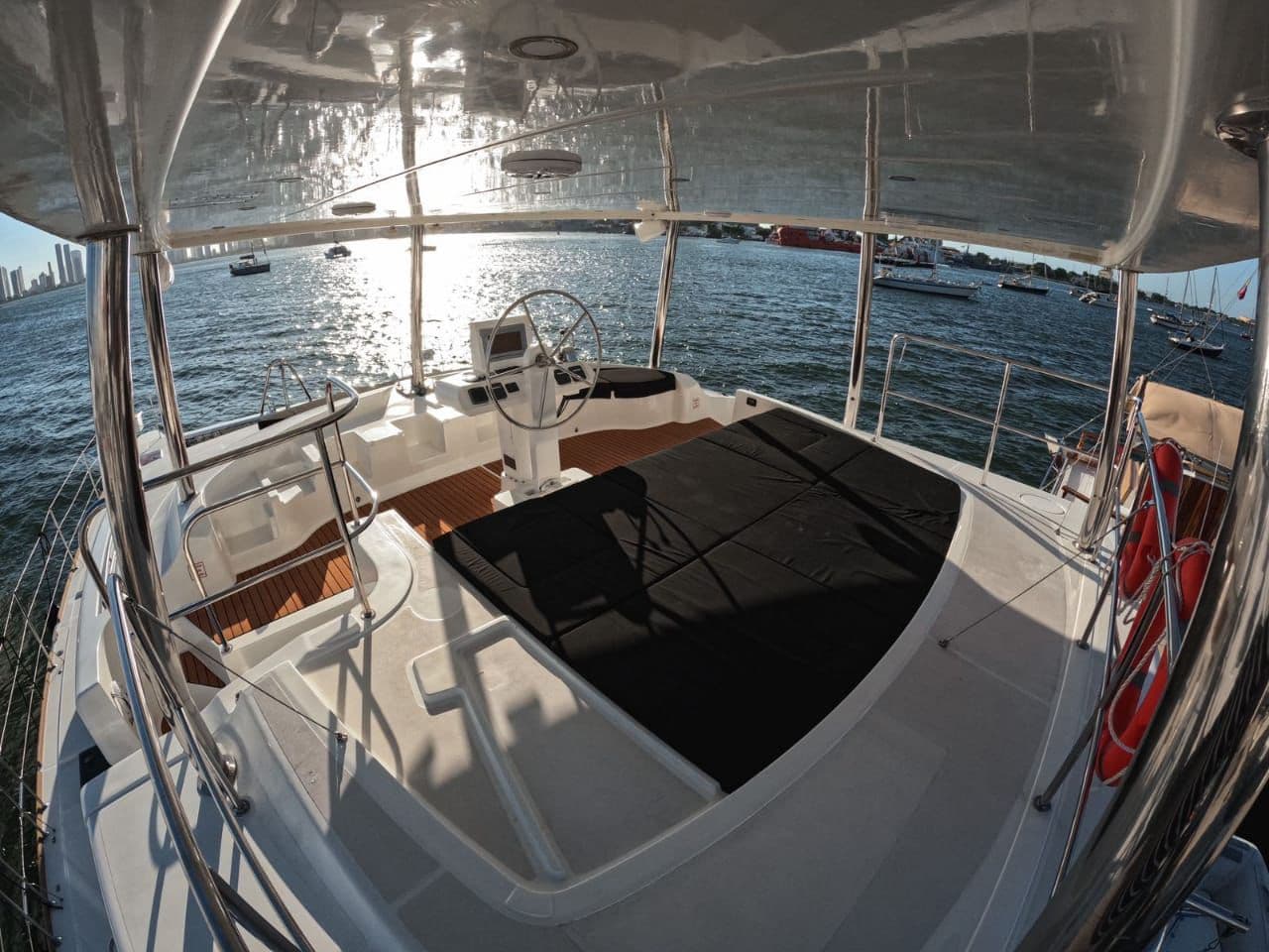 Lagoon 440 5