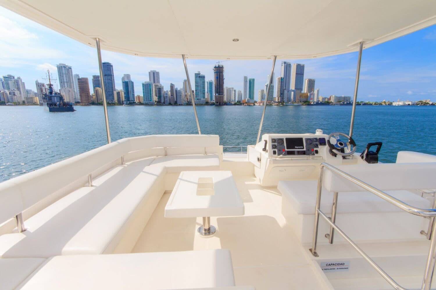 Maxi Powercat Leopard 43 5