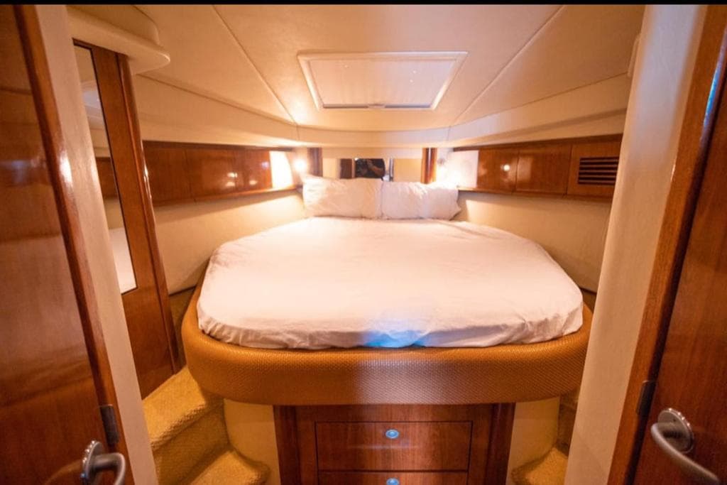 SeaRay Sundancer 42