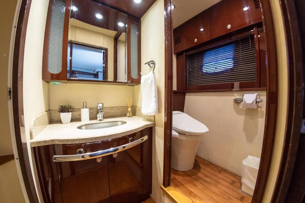SeaRay Sundancer 62